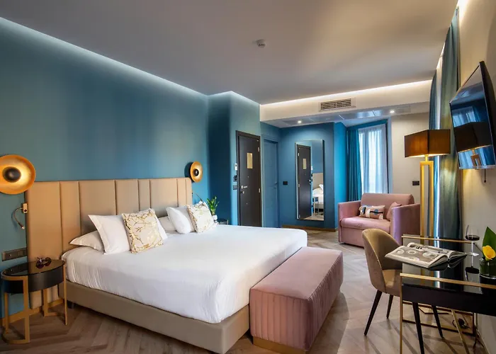 מלון The Major 4*