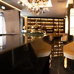 The Major 4*