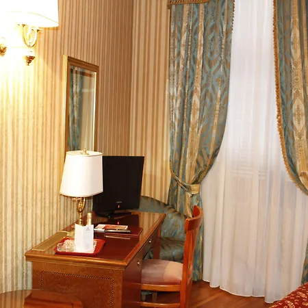 The Major Hotel