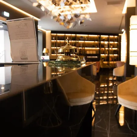 加利亚酒店 4*